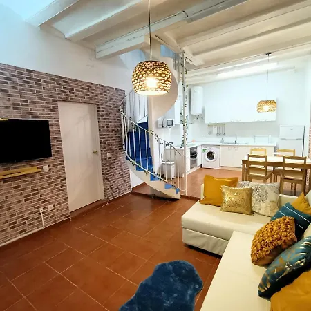 Apartman Colors Fira Gran Via